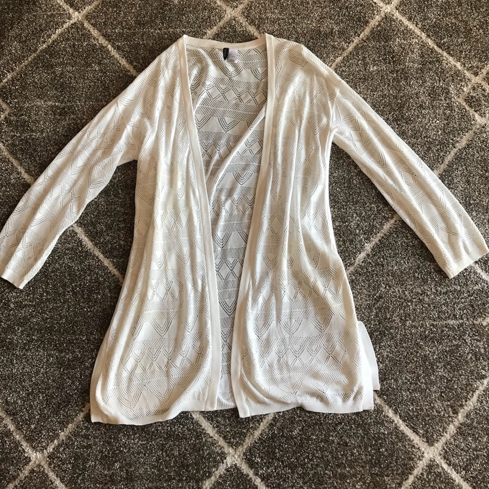 ✨Cardigan from H&M, perfect for the fall